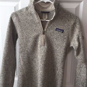 Patagonia pullover NWOT!